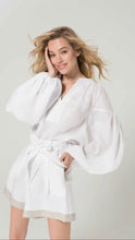 India long sleeved blouse